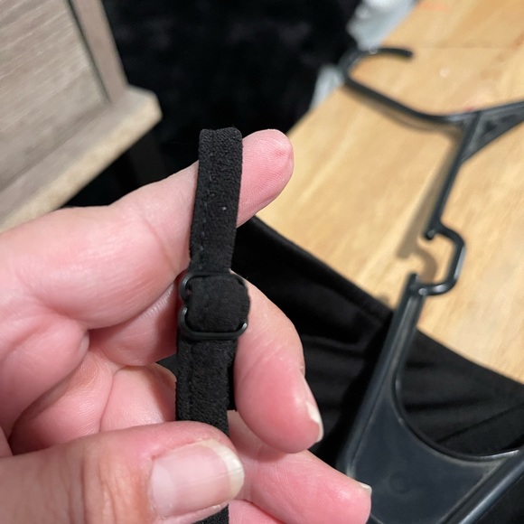 Super cute black bodysuit size Large - Picture 4 of 9